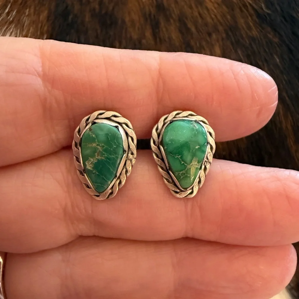 ❤️ Emerald Valley Teardrop Turquoise Matte Sterling Stud Earrings 4 Gm ~ Quality - Picture 7 of 13